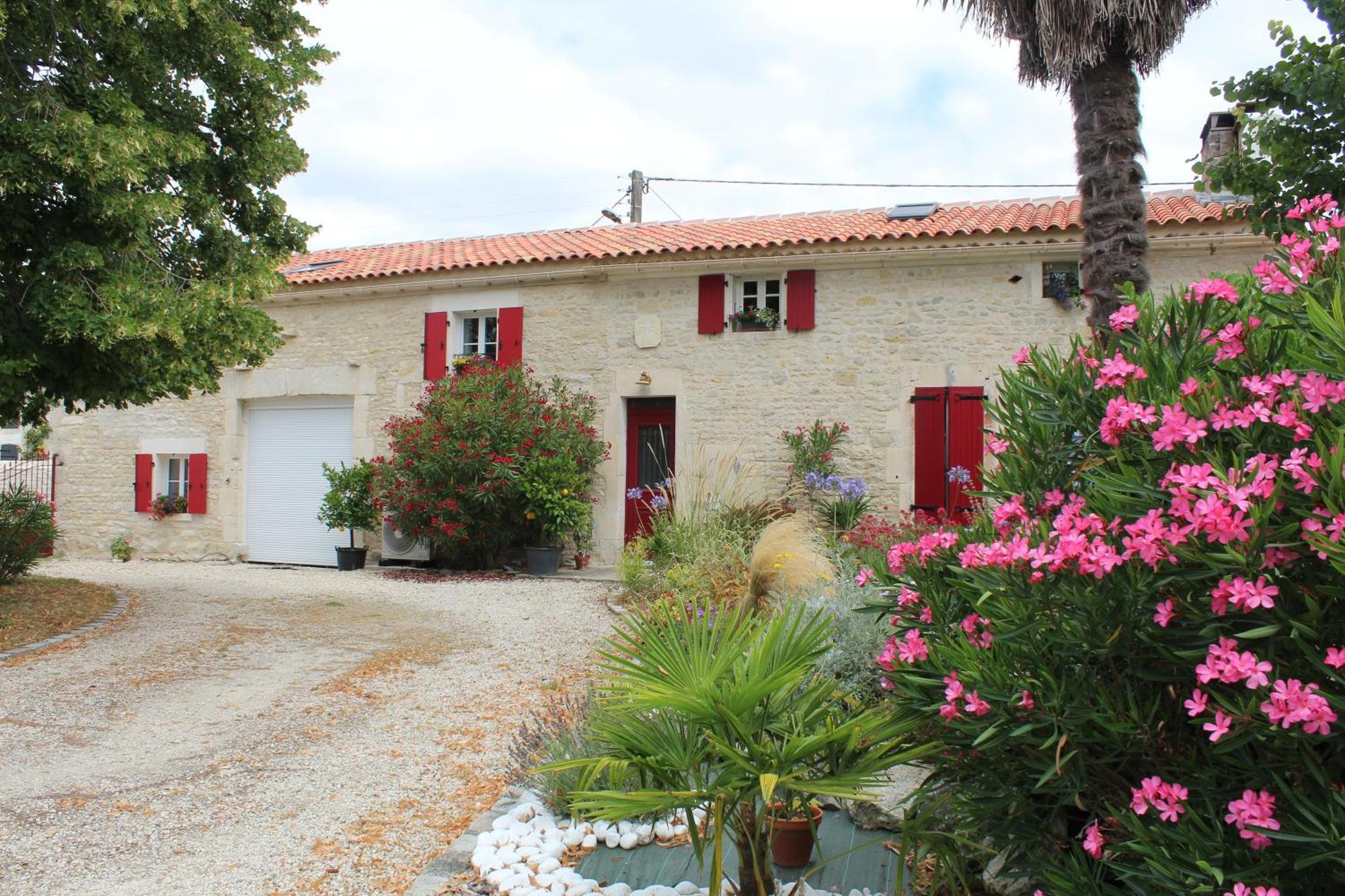 Bed and Breakfast La Douce Charentaise Mérignac Exteriér fotografie